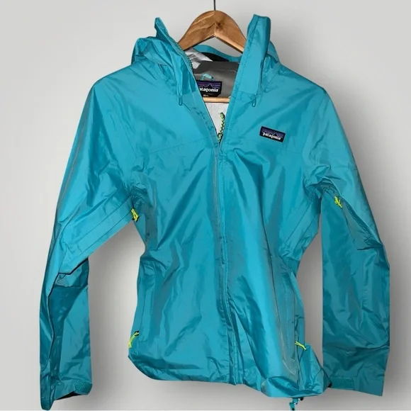 Patagonia Waterproof Shell Jacket – Limited 2024 Embroidered Edition, women’s XS - Picture 2 of 7